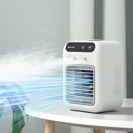 Ventilatore portatile per raffreddamento ad acqua che emette una brezza fresca, perfetto per casa e ufficio.